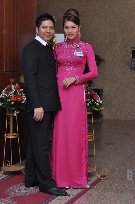 Hoa hậu Quý bà Hoàng Thị Yến hội ngộ Á hậu Đàm Thị Lý - 4 Hoa hậu Quý bà Hoàng Thị Yến hội ngộ Á hậu Đàm Thị Lý - 4