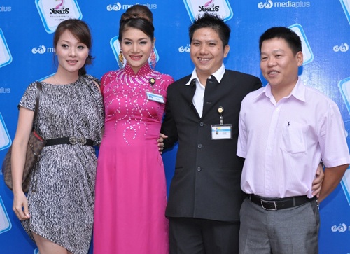 Hoa hậu Quý bà Hoàng Thị Yến hội ngộ Á hậu Đàm Thị Lý - 7 Hoa hậu Quý bà Hoàng Thị Yến hội ngộ Á hậu Đàm Thị Lý - 7