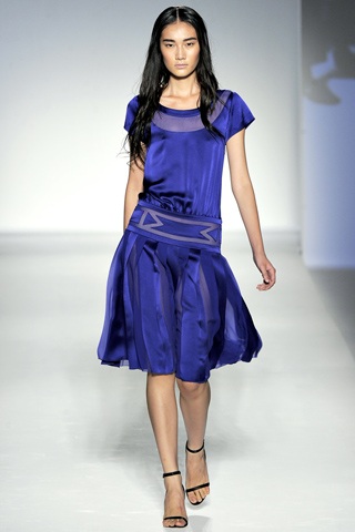 BST xuân hè 2012 Alberta Ferretti - 9