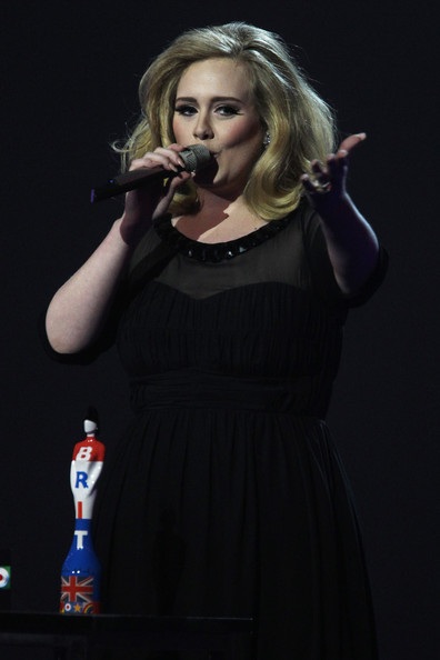 Adele thắng lớn tại Brit Awards - 10 Adele thắng lớn tại Brit Awards - 10
