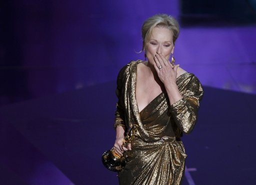 Meryl Streep nhận giải Nữ diễn viên chính xuất sắc nhất - 12