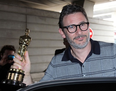 Vòng quanh thế giới giải trí ngày 1/3