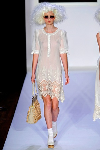 Vẻ tinh khôi của Bebe - 12