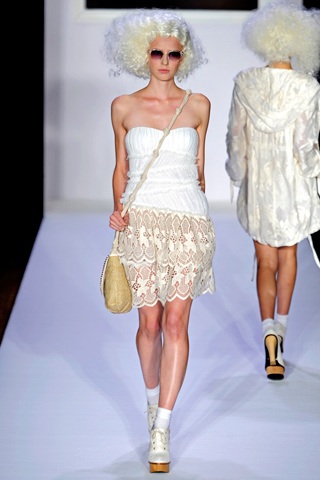 Vẻ tinh khôi của Bebe - 13