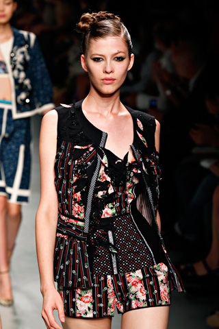 Sành điệu, nữ tính với BST Antonio Marras