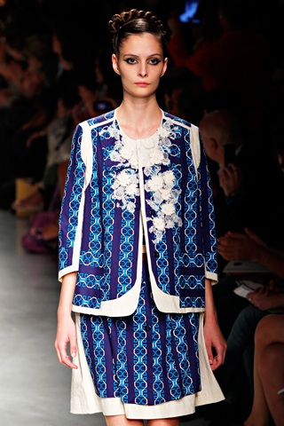 Sành điệu, nữ tính với BST Antonio Marras