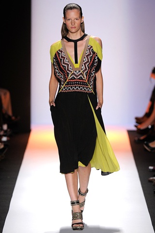 BST xuân hè 2012 của BCBG Max Azria - 21 BST xuân hè 2012 của BCBG Max Azria