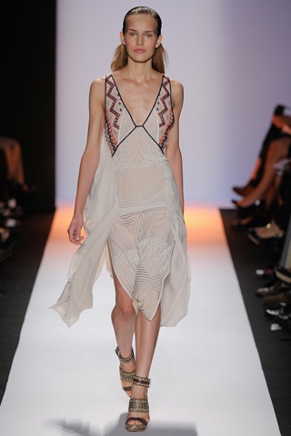 BST xuân hè 2012 của BCBG Max Azria - 22 BST xuân hè 2012 của BCBG Max Azria