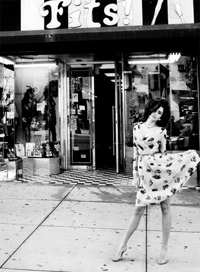 Miranda Kerr hóa thân thành đệ nhất phu nhân Mỹ