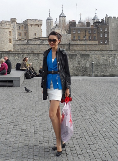 Trà My khám phá London trước giờ G