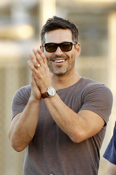 LeAnn Rimes vui vẻ với vợ cũ của chồng