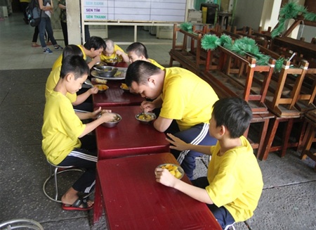 “Em mơ ngày Tết!” - 1 “Em mơ ngày Tết!”