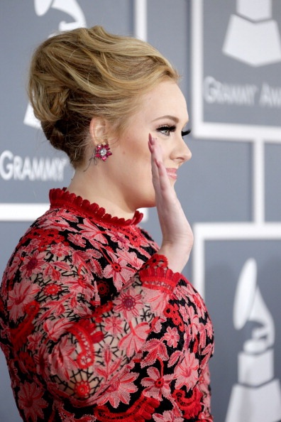 Người đẹp khoe sắc trên thảm đỏ Grammy - 26 Carrie Underwood