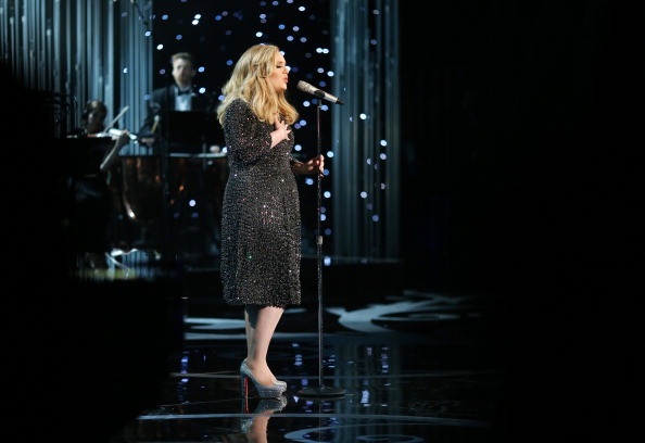 Màn trình diễn ca khúc Skyfall của Adele: