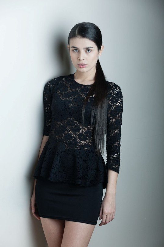 Hoa hậu Nga dễ thương khi còn nhỏ