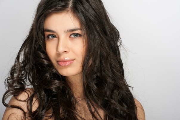 Hoa hậu Nga dễ thương khi còn nhỏ