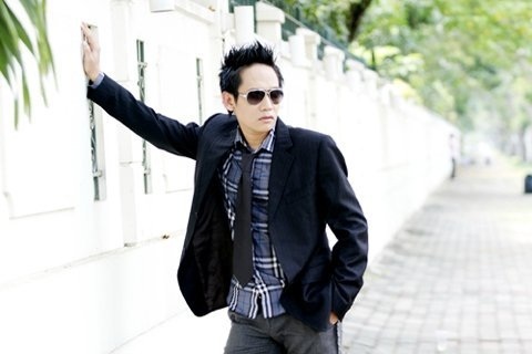 Duy Mạnh: “Vào showbiz phải có tiền hoặc đổi tình” - 1 Duy Mạnh: “Vào showbiz phải có tiền hoặc đổi tình”