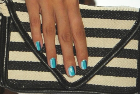 Những mẫu sơn móng mốt nhất mùa hè 2013 - 6 VN