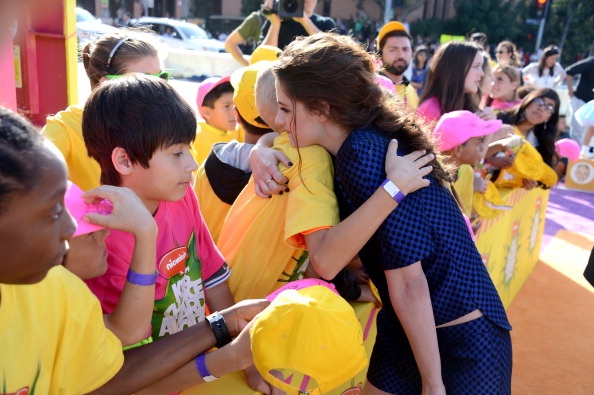Katy Perry “mát mẻ” quá đà tại Kids' Choice Awards - 13 Selena Gomez và Kristen Stewart