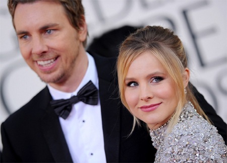 Người đẹp Hollywood sinh con gái đầu lòng - 1 Kristen Bell và hôn phu Dax Shepard đã lên chức bố mẹ