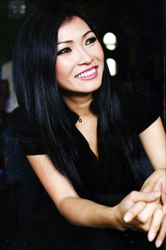 Phương Thanh chinh phục khán giả bằng giọng hát đầy lửa