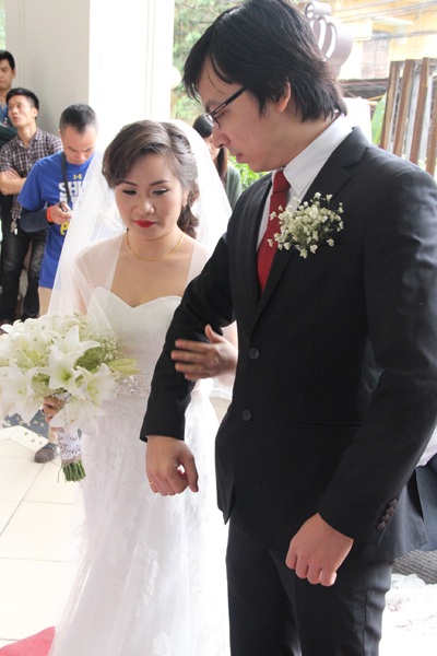 Hình ảnh “độc” trong lễ cưới “Giáo sư Xoay” - 3 Cô dâu Hồng Nga hồi hộp trong ngày trọng đại