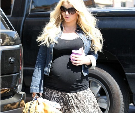 Jessica Simpson bụng to từng ngày - 6 VN