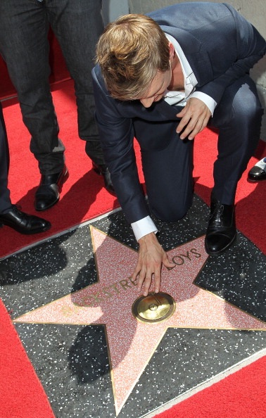 Backstreet Boys được lưu tên trên đại lộ Danh vọng - 15 VN