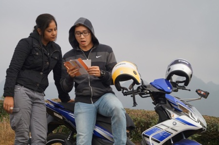 Karik cưỡi ngựa, đốn củi - 2 Karik cưỡi ngựa, đốn củi