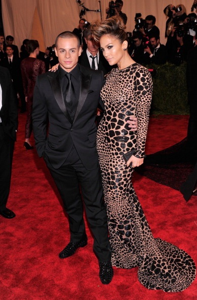 Jennifer Lopez và bồ trẻ