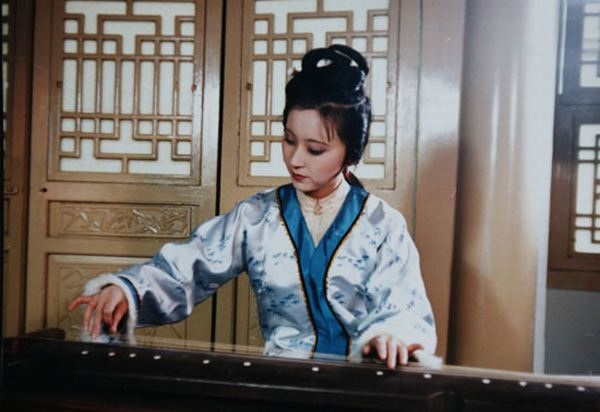 Trần Hiểu Húc trong tạo hình Lâm Đại Ngọc trong “Hồng Lâu Mộng”