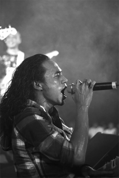 Ca sĩ Anh Khoa: Có khi viết nhạc lúc đi đường