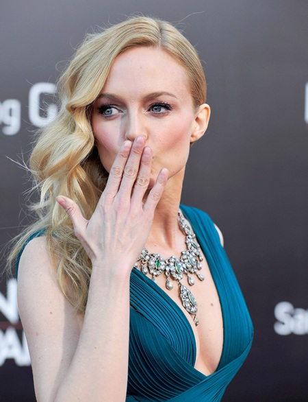 Người đẹp Hollywood gợi cảm “hết cỡ” dự công chiếu phim - 7 VN