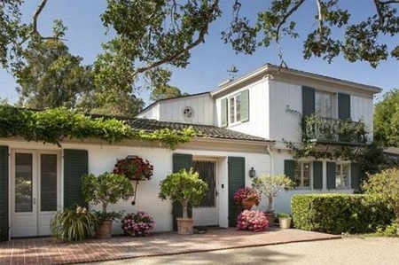 Ngắm dinh thự 7,5 triệu đô la của Drew Barrymore - 1 Ngắm dinh thự 7,5 triệu đô la của Drew Barrymore