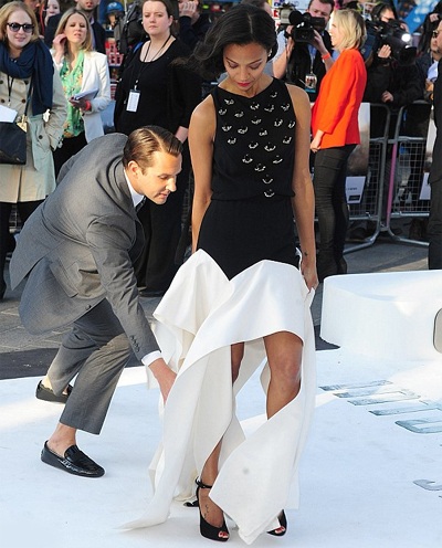 “Sao” phim Avatar rắc rối với váy quá cầu kỳ - 3 VN