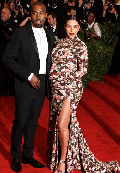 Bạn trai cô Kim bị tố “ăn chả” - 4 Kanye West và Kim đang chờ đón đứa con đầu lòng.
