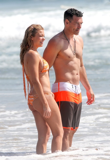 LeAnn Rimes đầy đặn hơn nhiều trong những bức ảnh mới - 3 VN
