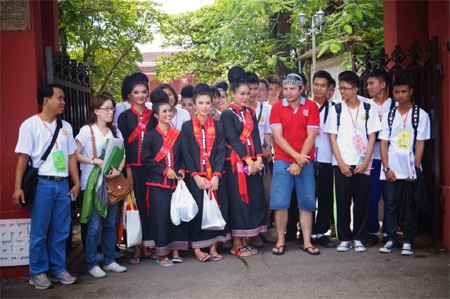“Bây giờ làm sao” - chương trình thực tế đầy thú vị