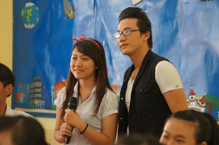 Hà Trí Quang diện đồ “cực bảnh” tham gia Về Trường - 1 Hà Trí Quang diện đồ “cực bảnh” tham gia Về Trường