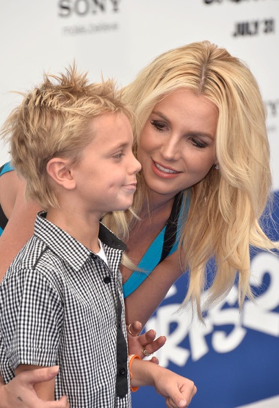Britney Spears đưa hai con dự công chiếu phim - 5 VN