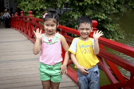 Uyên Nhi và Ngọc Nhất