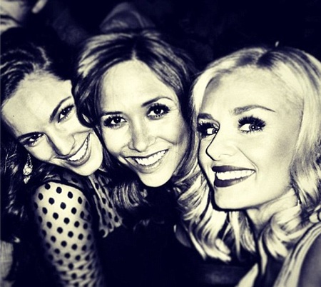 Người đẹp gợi cảm Kelly Brook có bồ mới? - 11 VN