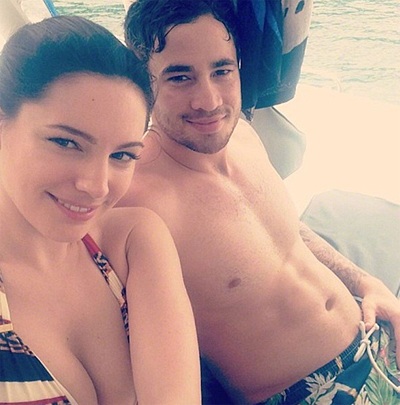 Người mẫu gợi cảm lo không được làm mẹ - 1 Kelly Brook và Danny Cipriani ngày còn hạnh phúc bên nhau