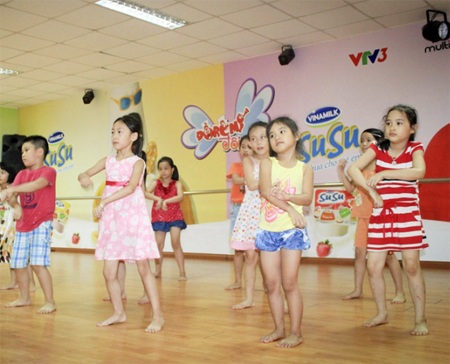 Đồ Rê Mí đôi - bùng nổ show vũ đạo - 2 Cặp đôi Rmah Thanh Xuân – An Nam