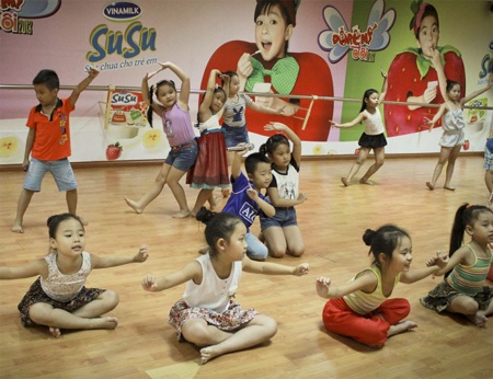 Đồ Rê Mí đôi - bùng nổ show vũ đạo - 4 Đồ Rê Mí đôi - bùng nổ show vũ đạo