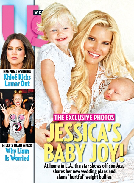 Jessica Simpson hé lộ ảnh con trai - 1 Bà mẹ hạnh phúc Jessica Simpson