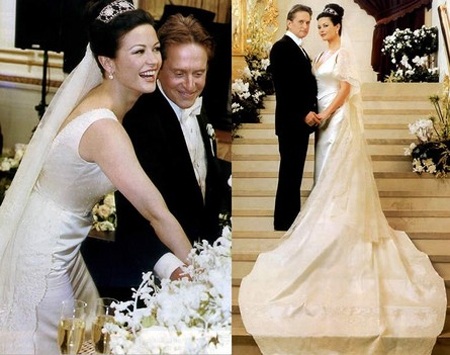 Michael Douglas nhìn thấy mọi sai lầm của Catherine Zeta-Jones - 1 Michael Douglas và Catherine Zeta-Jones trong ngày cưới