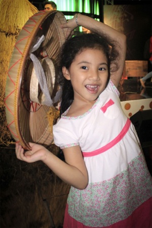 Đồ Rê Mí học hát dân ca