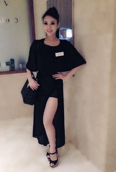 Lại Hương Thảo không lọt chung kết phần thi Hoa hậu biển - 1 Hương Thảo có phần mờ nhạt trong cuộc thi Hoa hậu Thế giới 2013