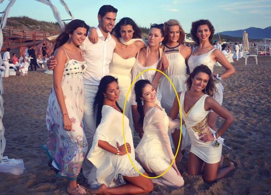 Nguyễn Thị Huyền dự đám cưới Hoa hậu Ý